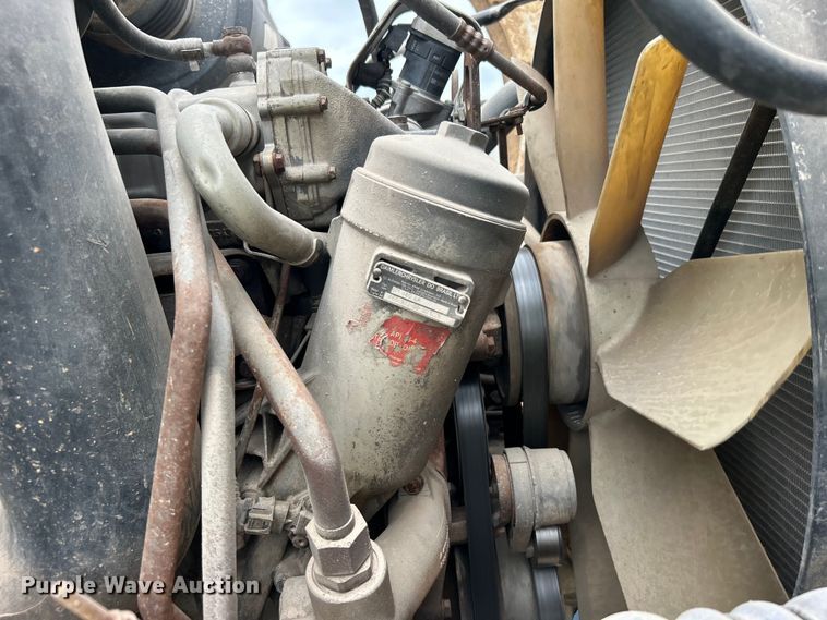 image for item DO6683 2006 Sterling A-Line vacuum truck