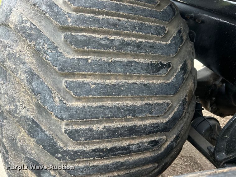 image for item DO6683 2006 Sterling A-Line vacuum truck