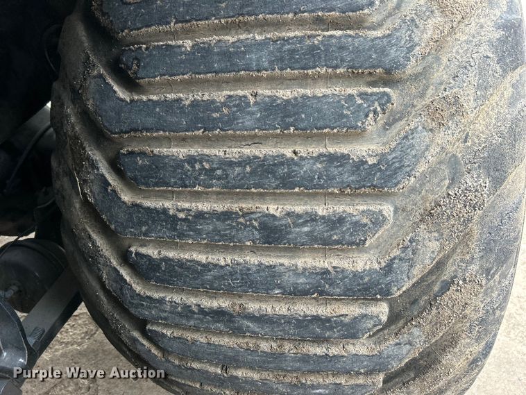 image for item DO6683 2006 Sterling A-Line vacuum truck