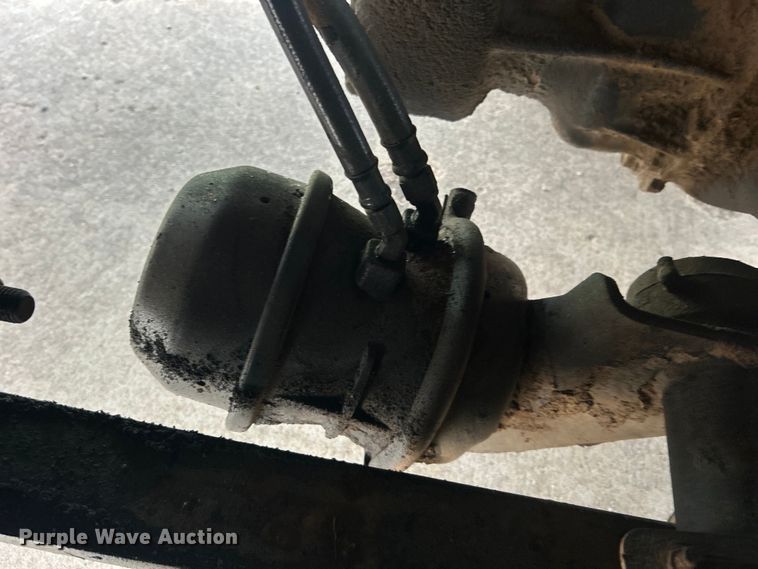 image for item DO6683 2006 Sterling A-Line vacuum truck