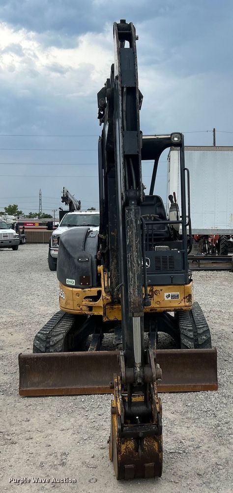 image for item DO6696 2012 John Deere 35D mini excavator