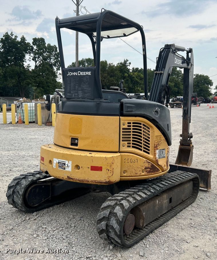 image for item DO6696 2012 John Deere 35D mini excavator