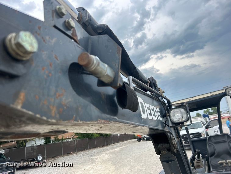 image for item DO6696 2012 John Deere 35D mini excavator