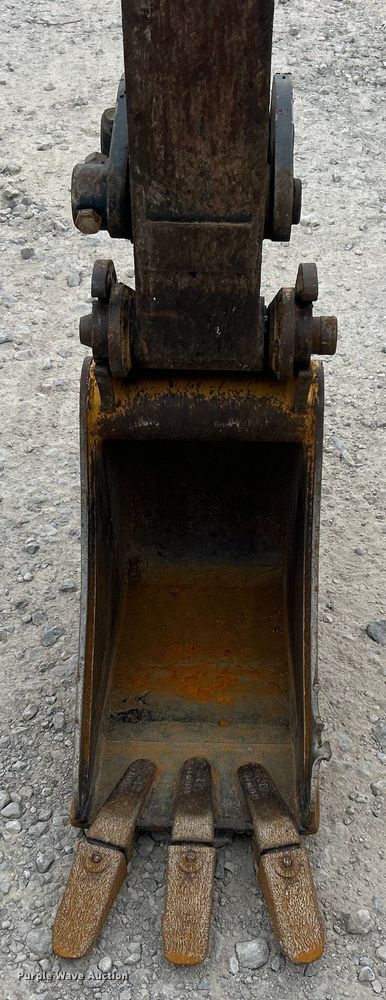 image for item DO6696 2012 John Deere 35D mini excavator