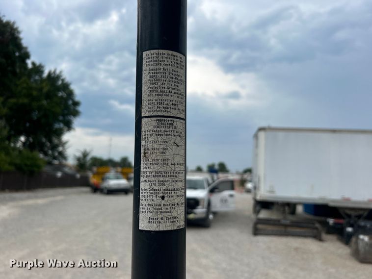 image for item DO6696 2012 John Deere 35D mini excavator