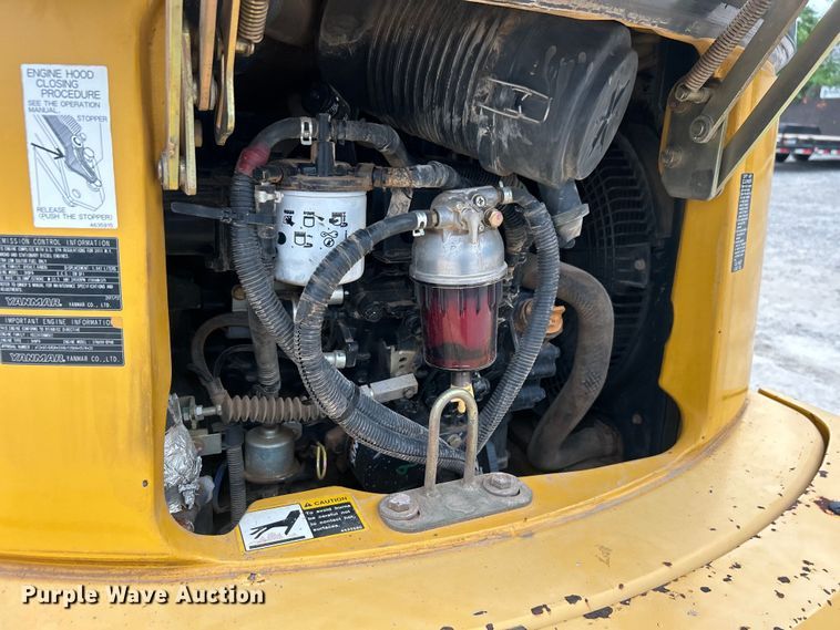 image for item DO6696 2012 John Deere 35D mini excavator