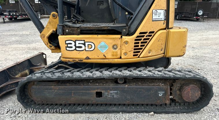 image for item DO6696 2012 John Deere 35D mini excavator