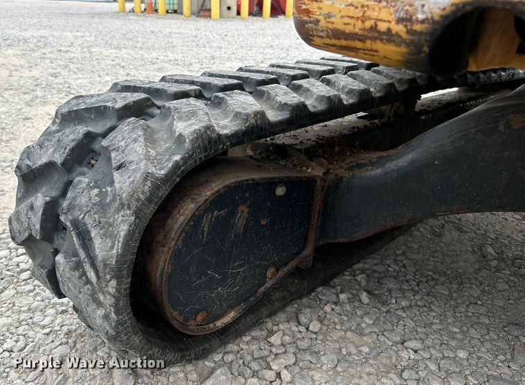 image for item DO6696 2012 John Deere 35D mini excavator