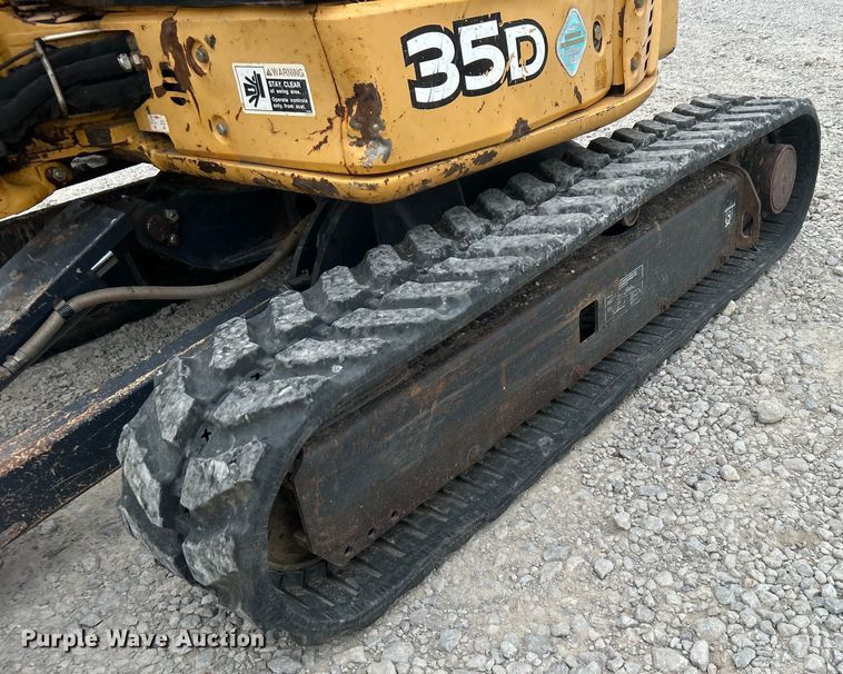 image for item DO6696 2012 John Deere 35D mini excavator