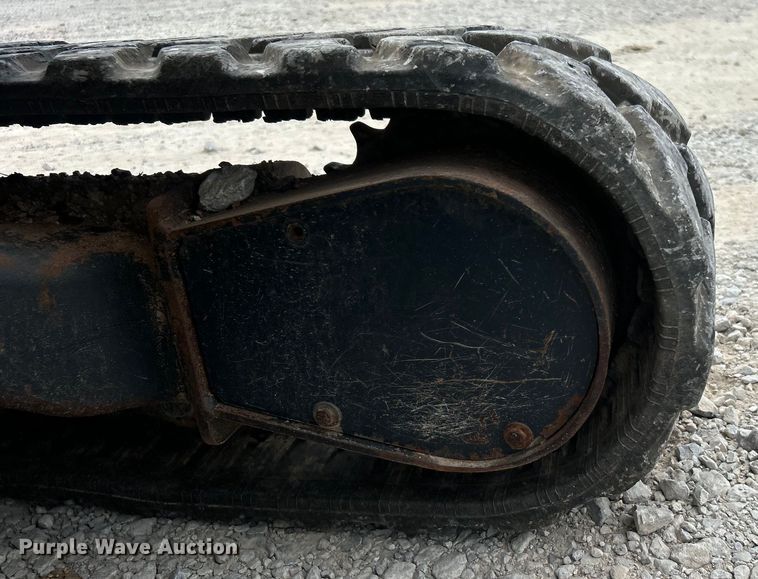 image for item DO6696 2012 John Deere 35D mini excavator