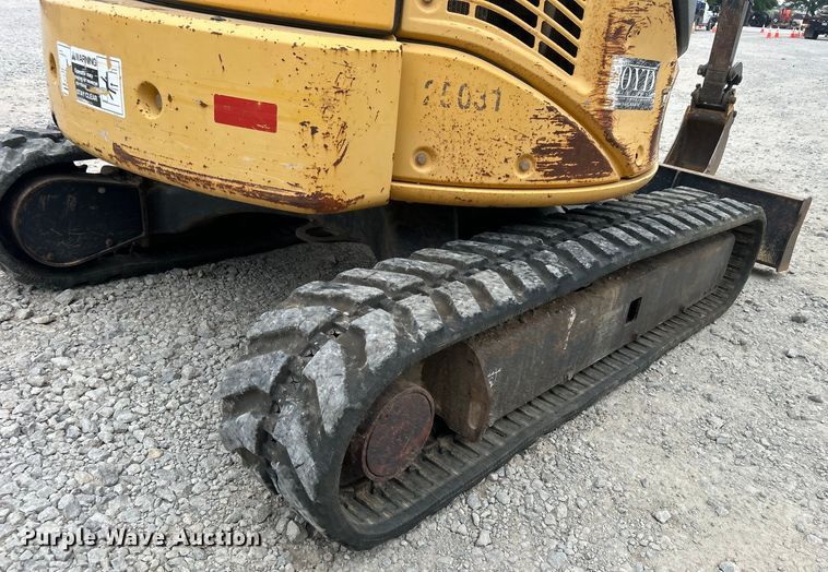 image for item DO6696 2012 John Deere 35D mini excavator