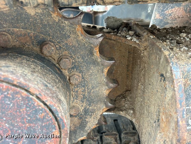 image for item DO6696 2012 John Deere 35D mini excavator