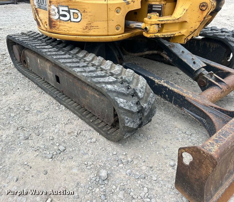 image for item DO6696 2012 John Deere 35D mini excavator