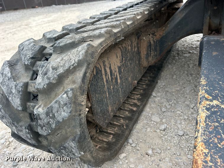 image for item DO6696 2012 John Deere 35D mini excavator