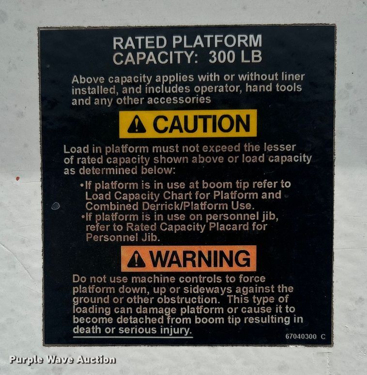 image for item DO6699 2006 International  7600 bucket truck