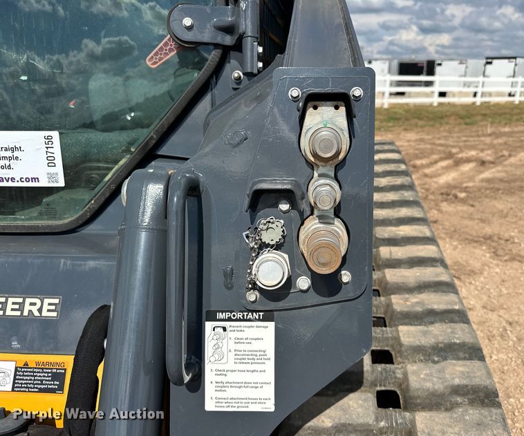 image for item DO7156 2022 John Deere 317G tracked skid steer loader