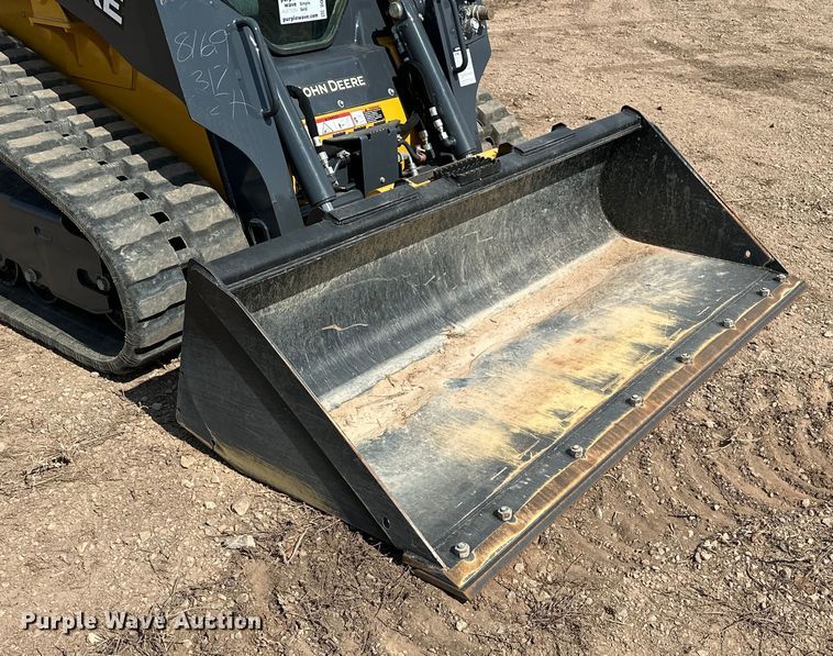 image for item DO7156 2022 John Deere 317G tracked skid steer loader