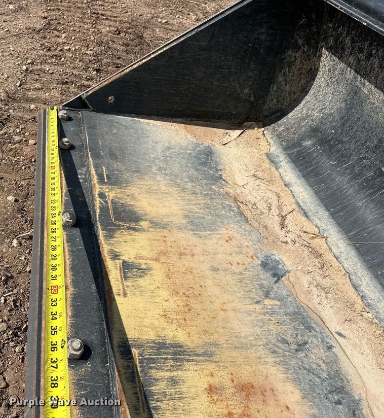 image for item DO7156 2022 John Deere 317G tracked skid steer loader