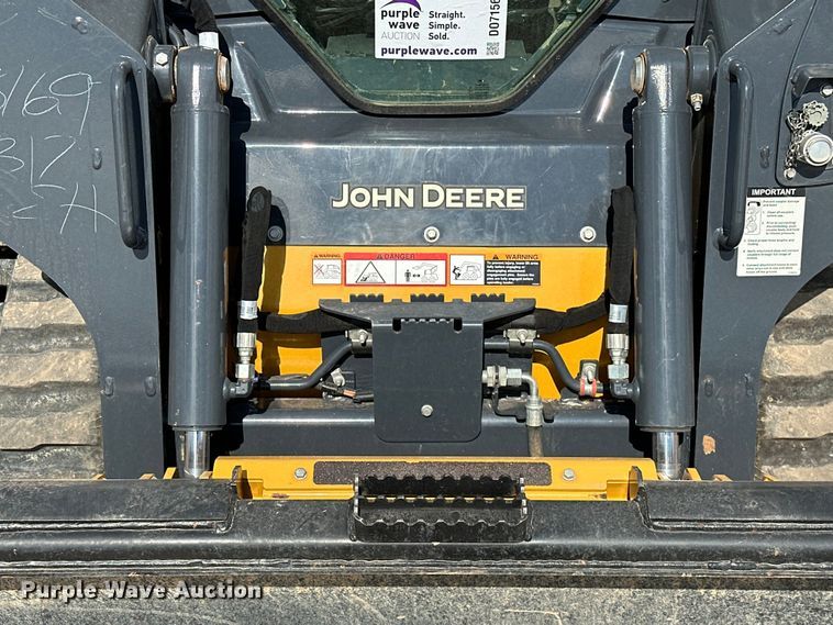 image for item DO7156 2022 John Deere 317G tracked skid steer loader