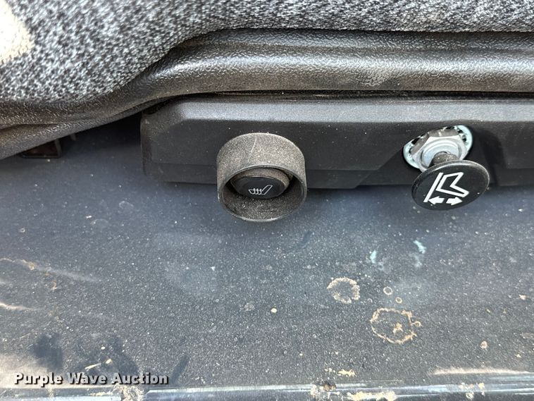 image for item DO7156 2022 John Deere 317G tracked skid steer loader