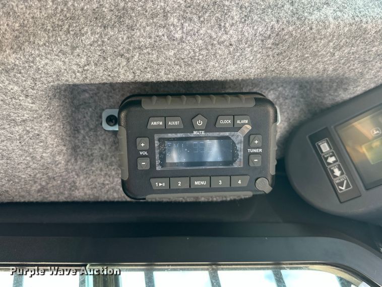 image for item DO7156 2022 John Deere 317G tracked skid steer loader