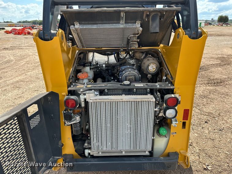 image for item DO7156 2022 John Deere 317G tracked skid steer loader