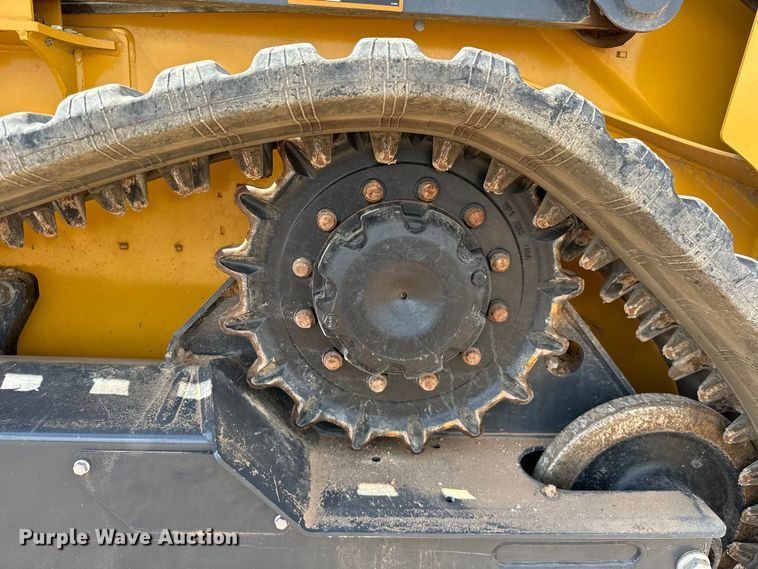 image for item DO7156 2022 John Deere 317G tracked skid steer loader