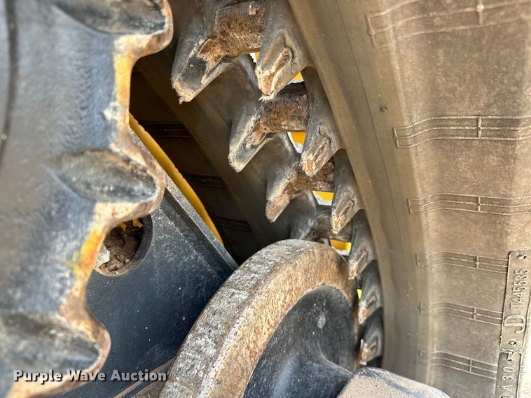 image for item DO7156 2022 John Deere 317G tracked skid steer loader