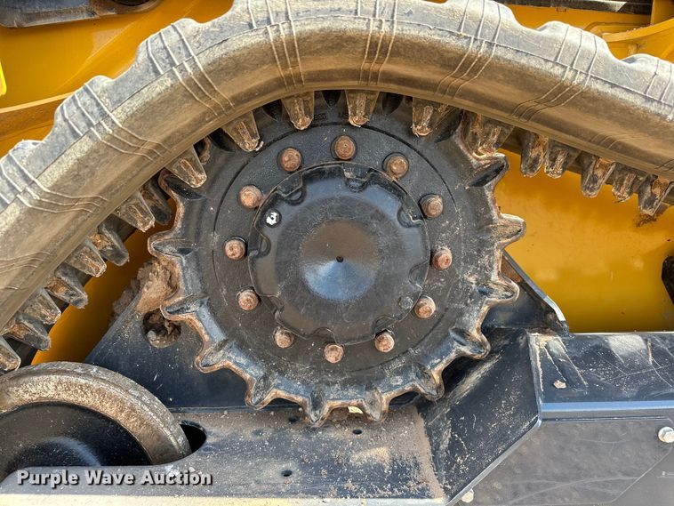 image for item DO7156 2022 John Deere 317G tracked skid steer loader