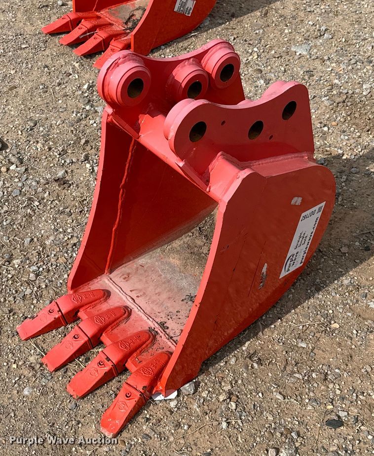 image for item DO7162 Kubota  K7793 mini excavator bucket
