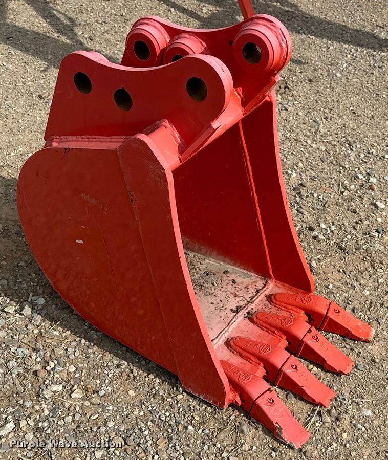 image for item DO7162 Kubota  K7793 mini excavator bucket