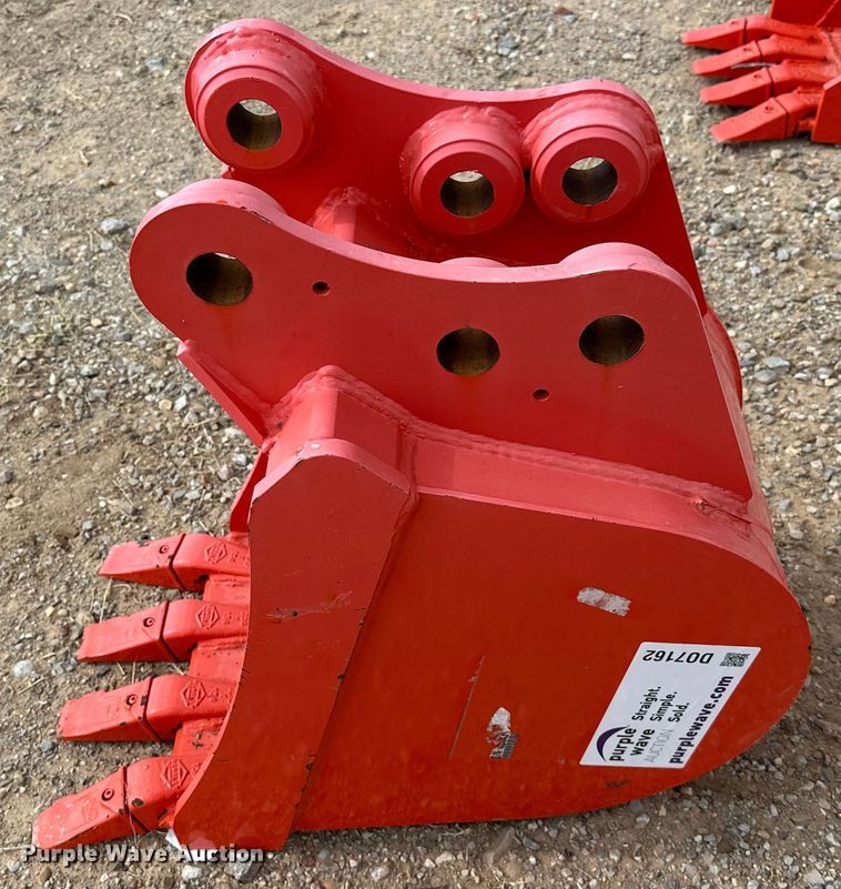 image for item DO7162 Kubota  K7793 mini excavator bucket