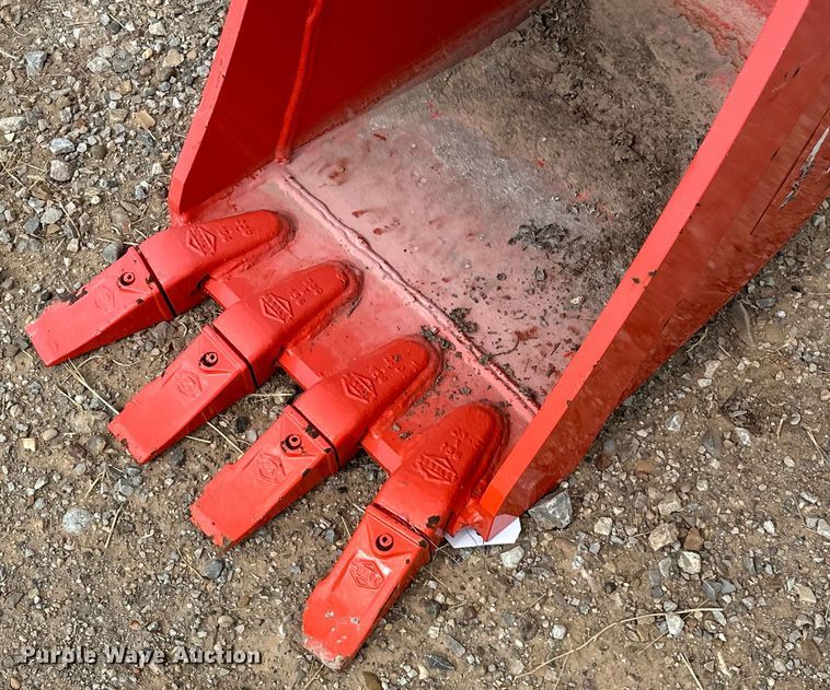 image for item DO7162 Kubota  K7793 mini excavator bucket