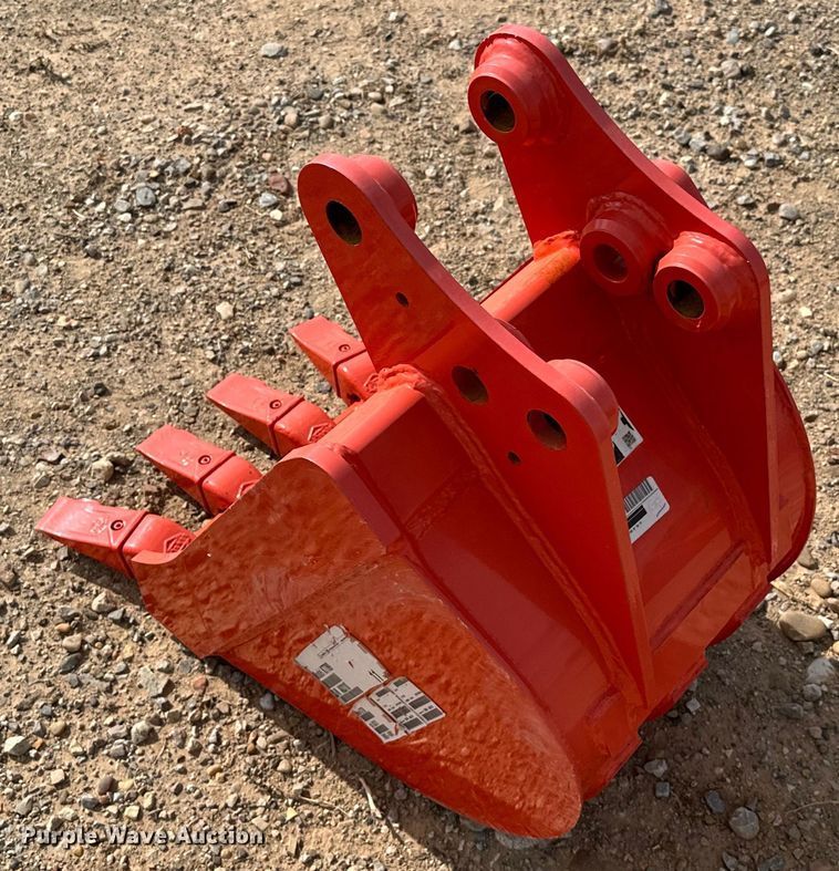 image for item DO7163 Kubota  K7789 mini excavator bucket 