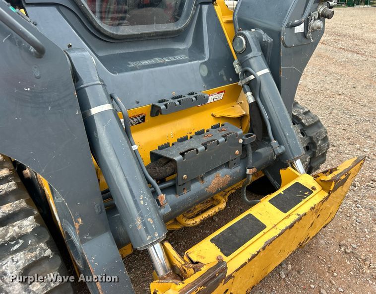 image for item DO7456 2017 John Deere 331G tracked skid steer loader