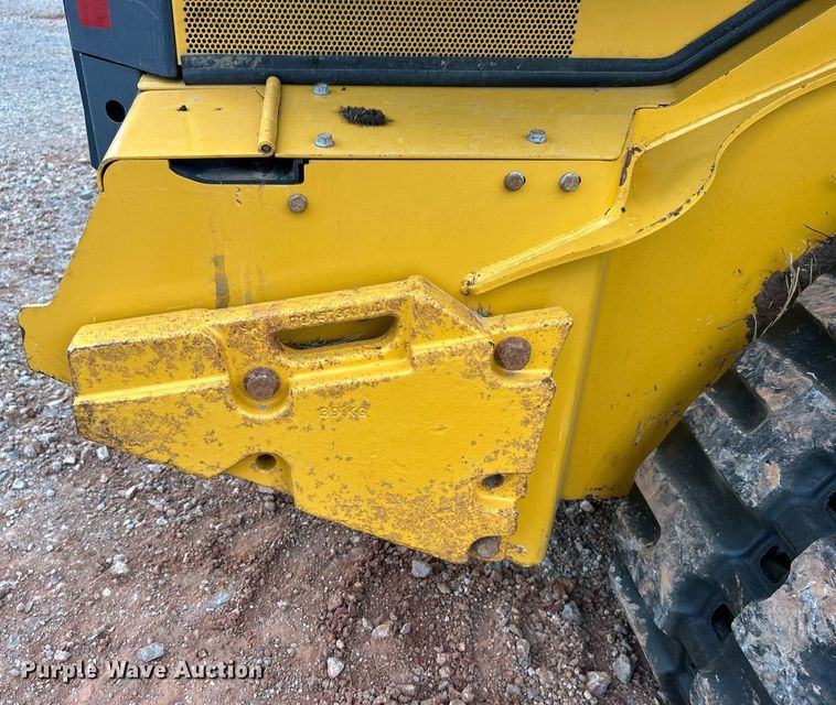 image for item DO7456 2017 John Deere 331G tracked skid steer loader