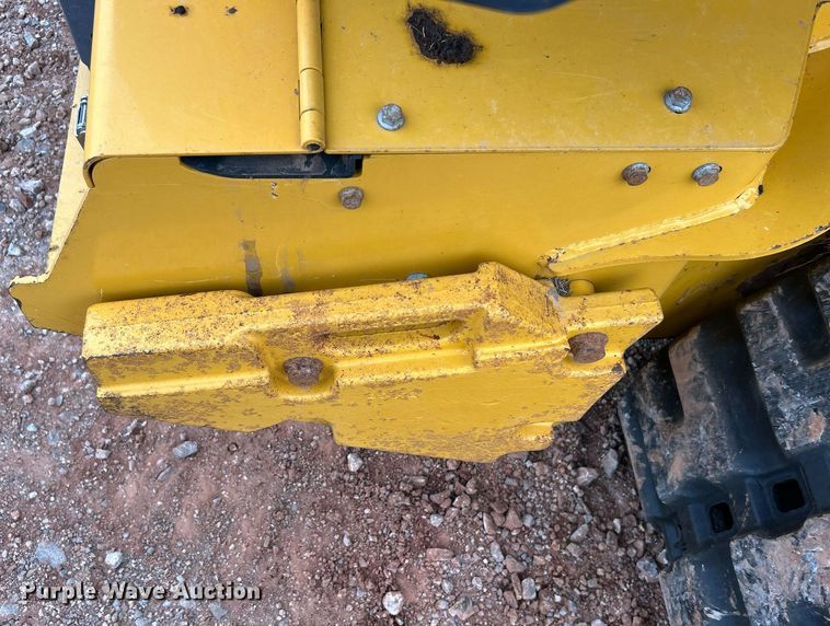 image for item DO7456 2017 John Deere 331G tracked skid steer loader