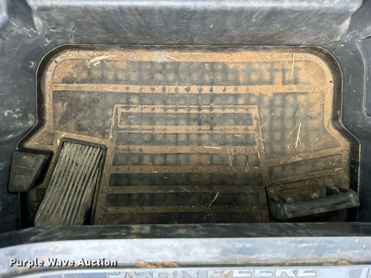 image for item DO7456 2017 John Deere 331G tracked skid steer loader