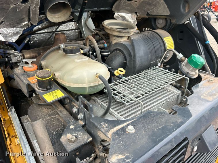 image for item DO7456 2017 John Deere 331G tracked skid steer loader