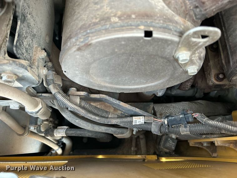 image for item DO7456 2017 John Deere 331G tracked skid steer loader