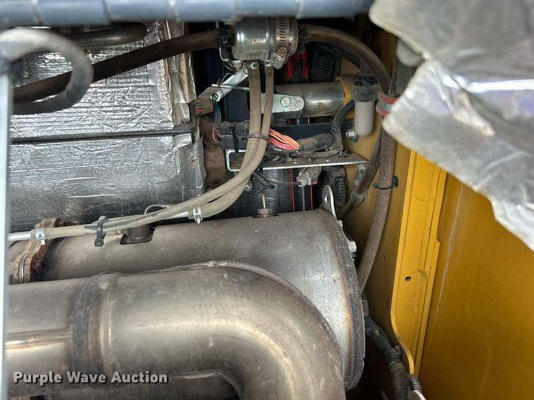 image for item DO7456 2017 John Deere 331G tracked skid steer loader