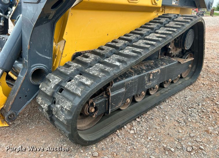 image for item DO7456 2017 John Deere 331G tracked skid steer loader