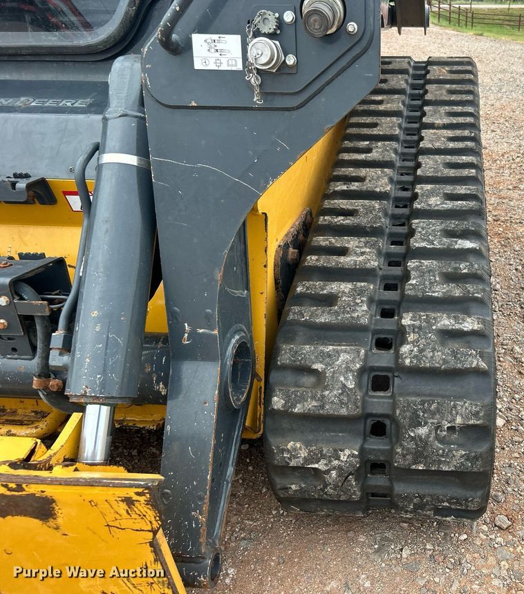 image for item DO7456 2017 John Deere 331G tracked skid steer loader