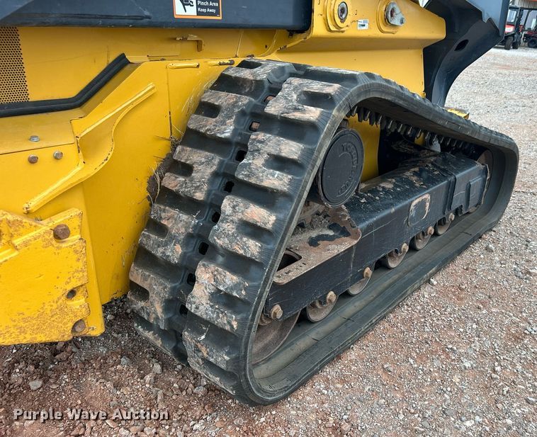 image for item DO7456 2017 John Deere 331G tracked skid steer loader