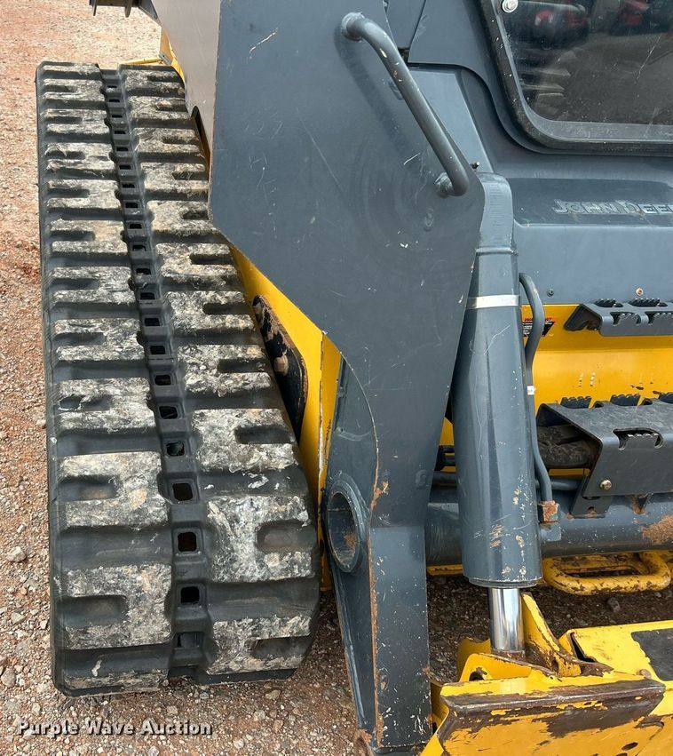 image for item DO7456 2017 John Deere 331G tracked skid steer loader