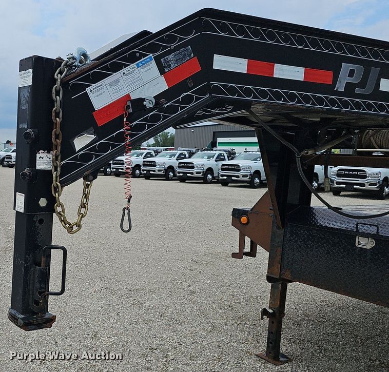 image for item DP0981 2014 PJ equipment trailer