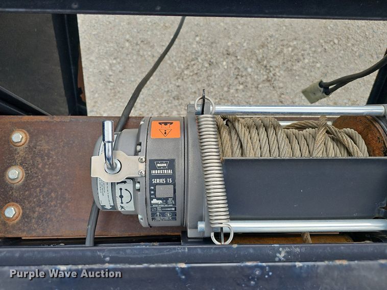 image for item DP0981 2014 PJ equipment trailer