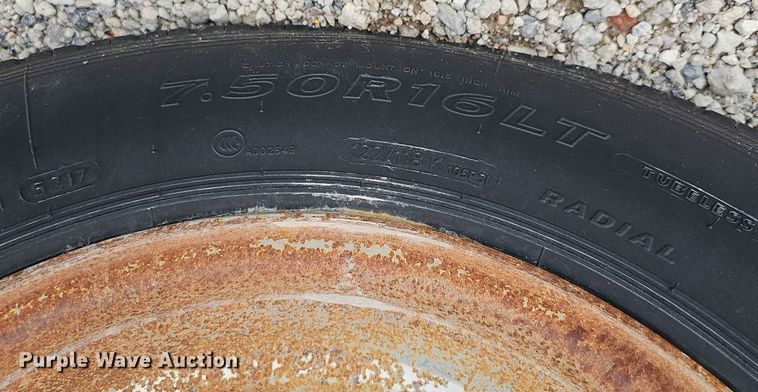 image for item DP0981 2014 PJ equipment trailer