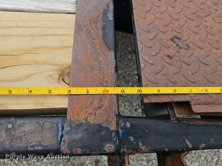 image for item DP0981 2014 PJ equipment trailer