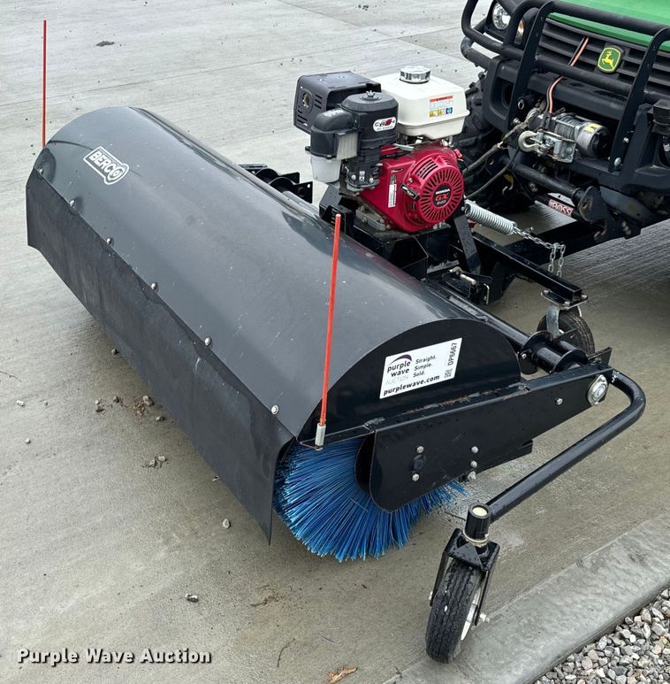 image for item DP6667 Berc Mac 700516 broom